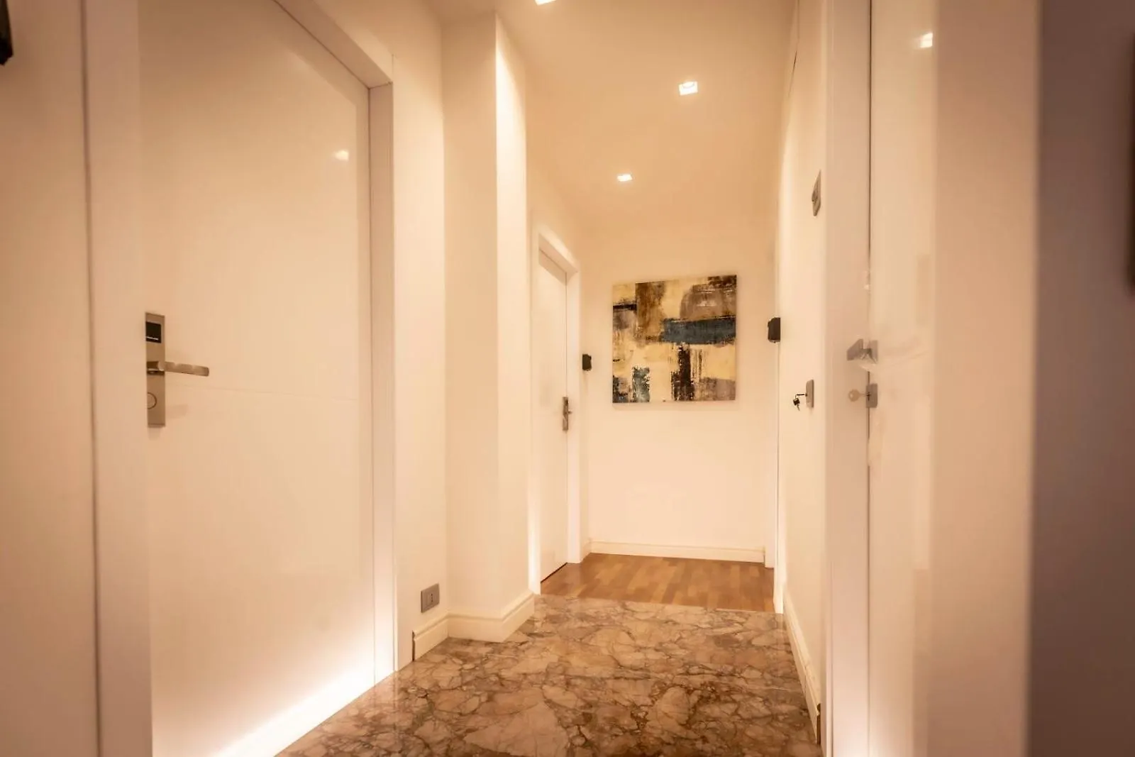 Lyo Sky Rooms Rome 0*,