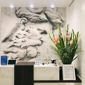 Kambal Luxury Rome