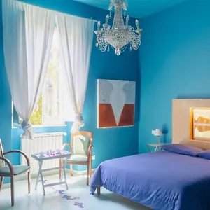 Tarshito Gallery House Гостевой дом