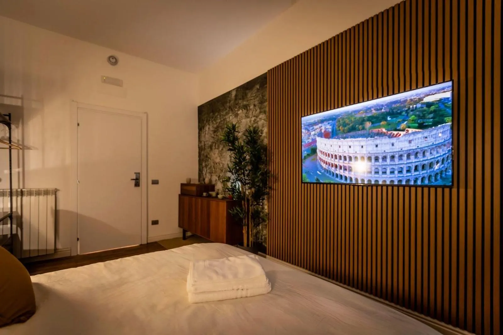 Lyo Sky Rooms Rome