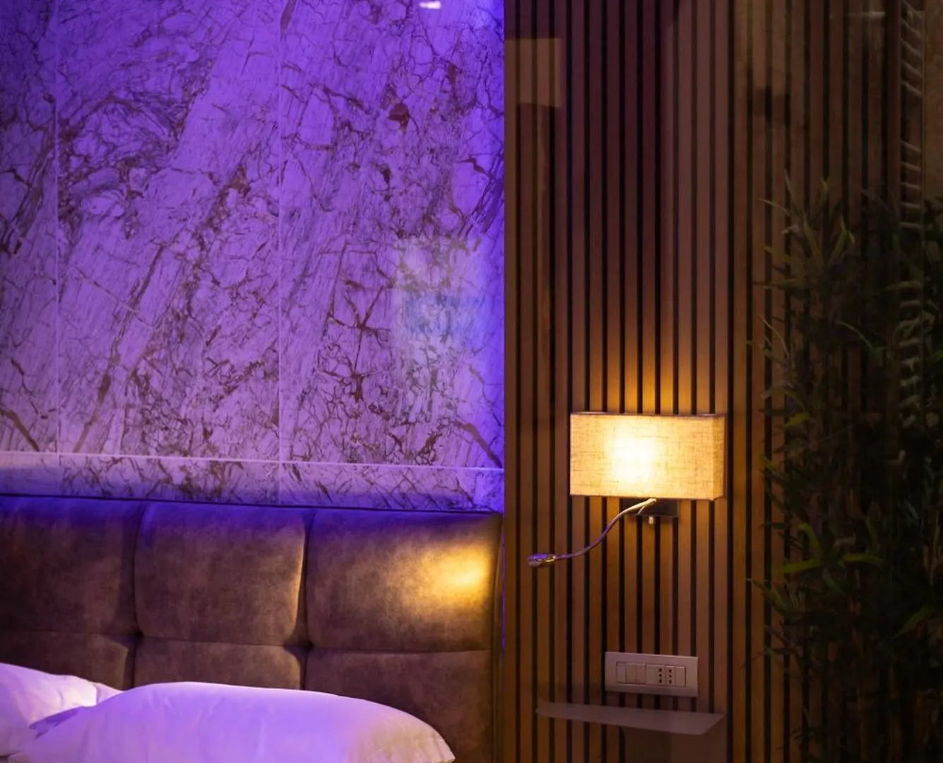 Guest house Lyo Sky Rooms Rome Italy