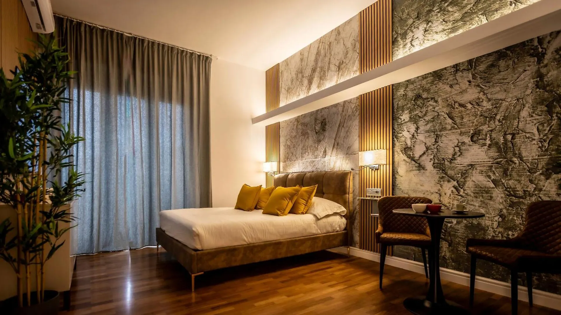 Lyo Sky Rooms Rome 0*,
