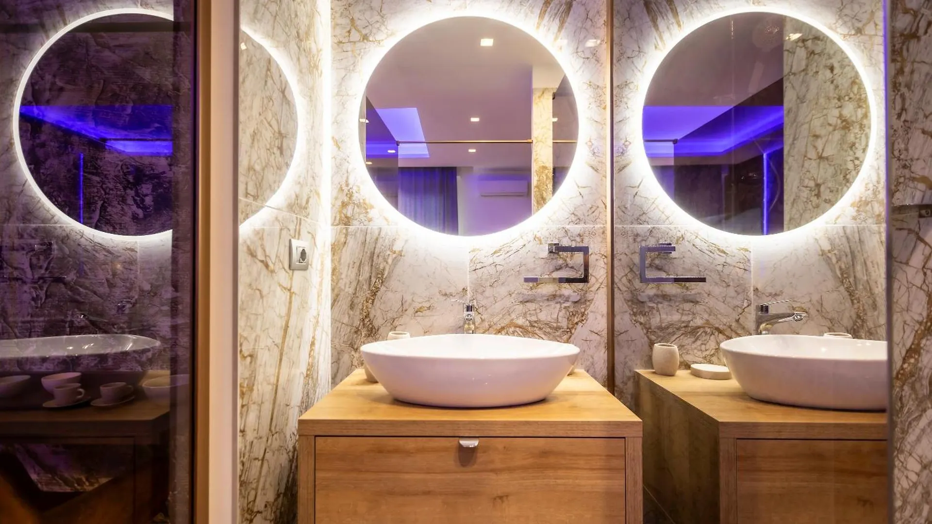 Lyo Sky Rooms Rome 0*,